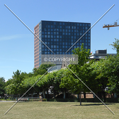 Hochhaus MainForum by Nephilim
