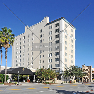 Lakeland Terrace Hotel by Jorge Molina