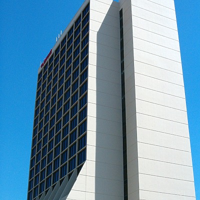 Marriott Mobile Hotel by Rodney Gunn