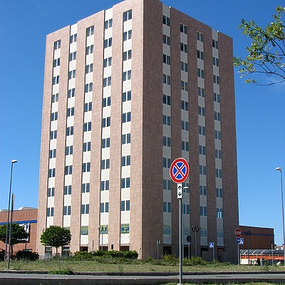 Centro Direzionale Torre 1 by Edoardo Marchetti