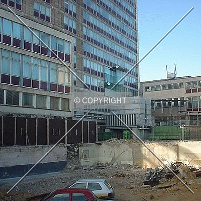 Bâtiment Alcide de Gasperi by Nephilim