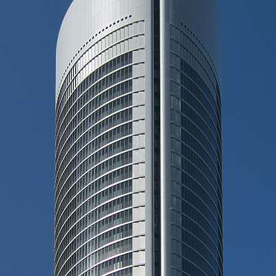 Torre Sacyr Vallehermoso by Cesar Serrano