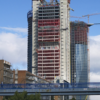 Torre Caja Madrid by Cesar Serrano