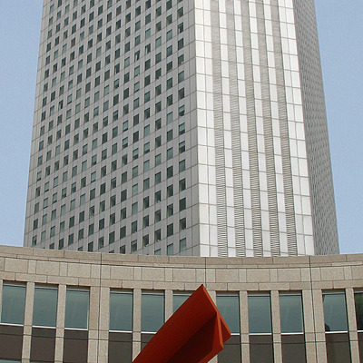 Shinjuku Sumitomo Building by Kevin Hemphill