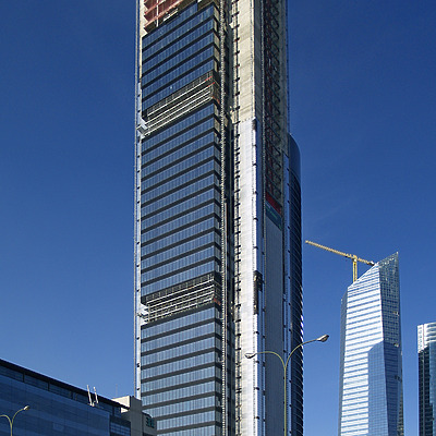 Torre Caja Madrid by Cesar Serrano