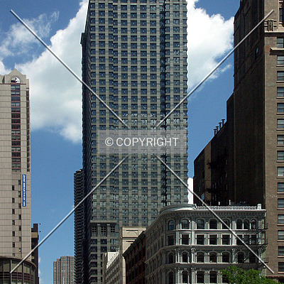 Leo Burnett Building by Nate Lindsey