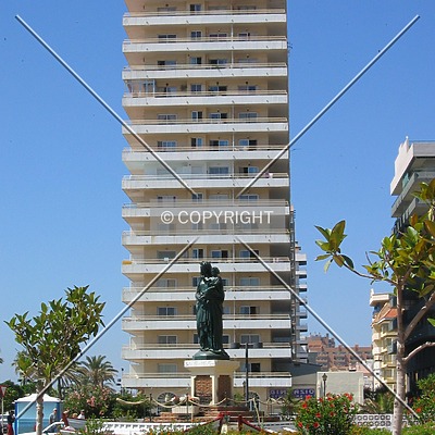 Edificio Stella Maris by Victor Carcedo