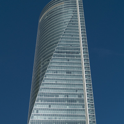 Torre Espacio by Cesar Serrano