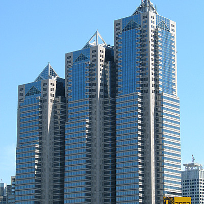 Shinjuku Park Tower by Kevin Hemphill