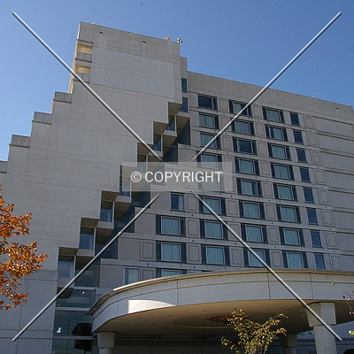 Renaissance Concourse Hotel Atlanta by Martin Bugajski