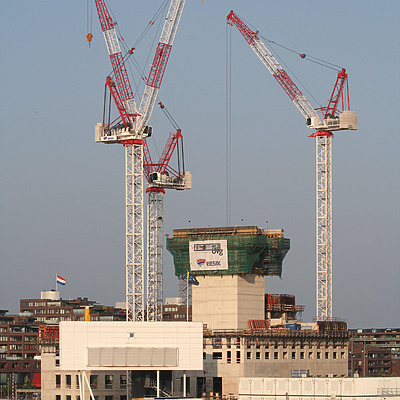 Maastoren by Michiel van Dijk