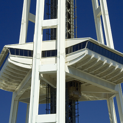 Space Needle by Pavel Toczynski