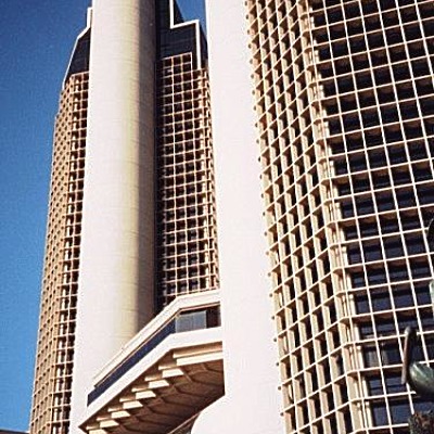 One Shoreline Plaza - South Tower by Kevin Lehnhardt