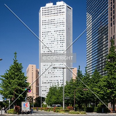Shinjuku Sumitomo Building by Serdica