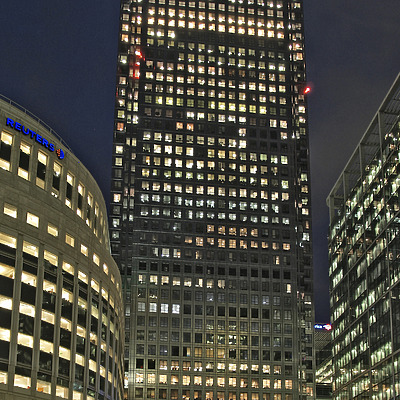 One Canada Square by Cesar Serrano