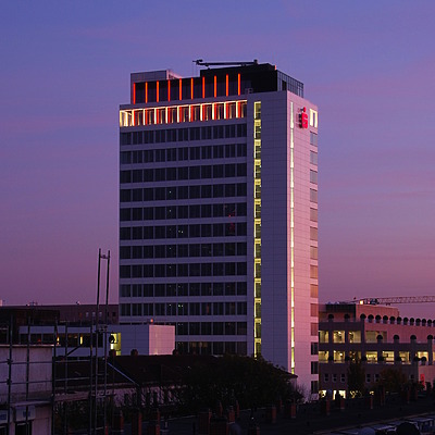 Sparkassen Informatik Hochhaus by Huopa