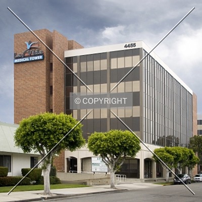La Vida Medical Tower by Jim Schwartz