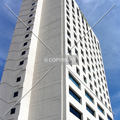 Radisson Hotel Puebla by Luis Ibáñez