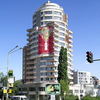 Park Residence by Kaloian