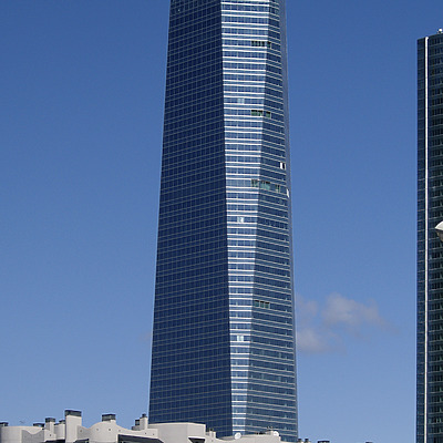 Torre de Cristal by Cesar Serrano