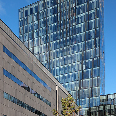 Höfðatorg Torre 1 by Kjetil Balog