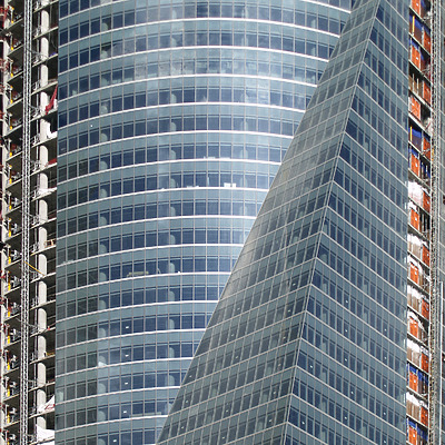 Torre Espacio by Cesar Serrano