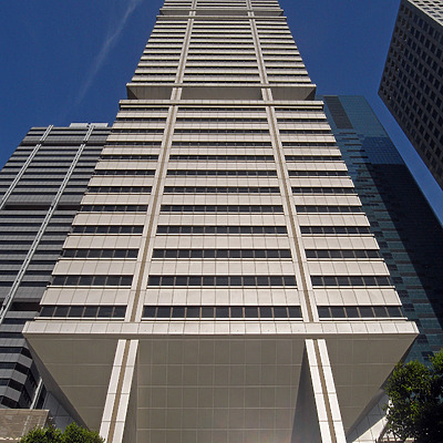 DBS Tower One by Horst Kiechle