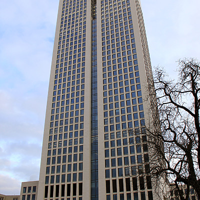 OpernTurm by Daniel Kieckhefer