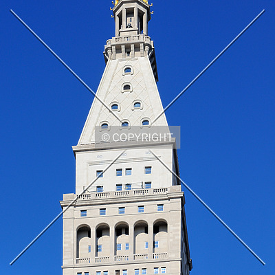 Metropolitan Life Tower by David Guija