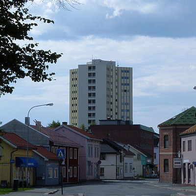 Skistadbygget by Kjetil Balog