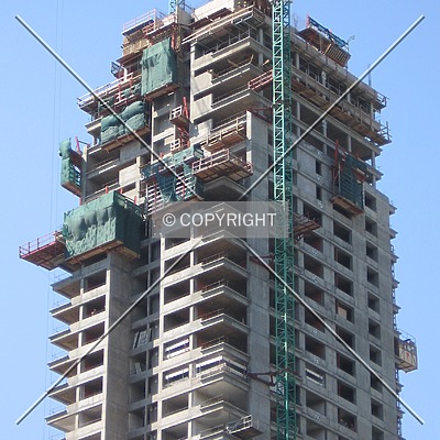 Torre del Parque by Maximiliano Buono