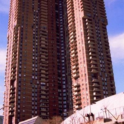 Manhattan Plaza Apartments II by Scott Murphy