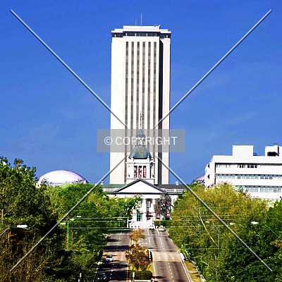State Capitol Tower by Jorge Molina