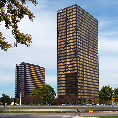 3000 Town Center by Nate Lindsey