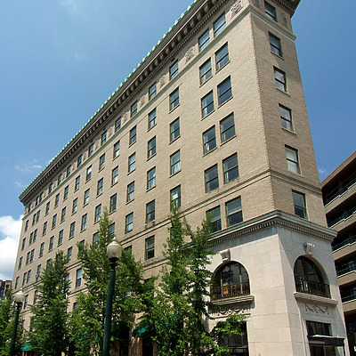 Flat Iron Building by John Cahill