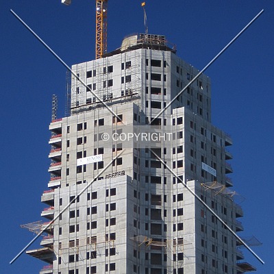 Torre Renoir 1 by Maximiliano Buono