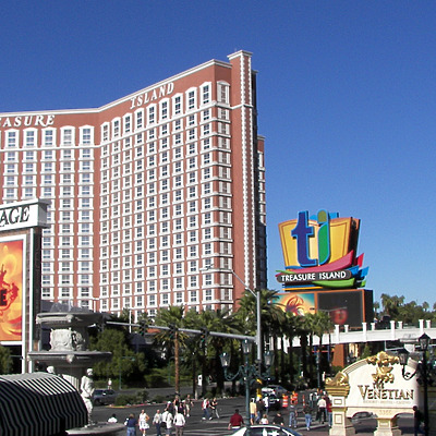 Treasure Island Hotel & Casino by Rodney Gunn