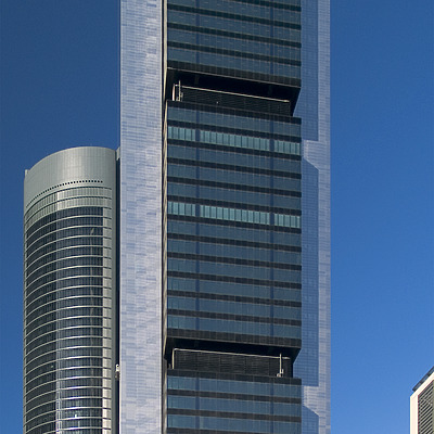 Torre Caja Madrid by Cesar Serrano