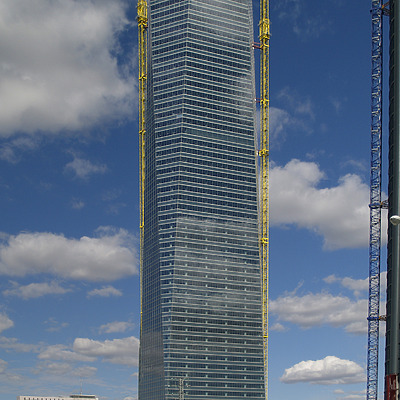 Torre de Cristal by Cesar Serrano