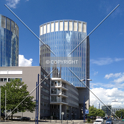 Haus der Wirtschaft - Turm 1 by Nephilim