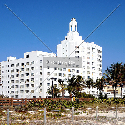 Versailles Hotel Condominium by Jorge Molina