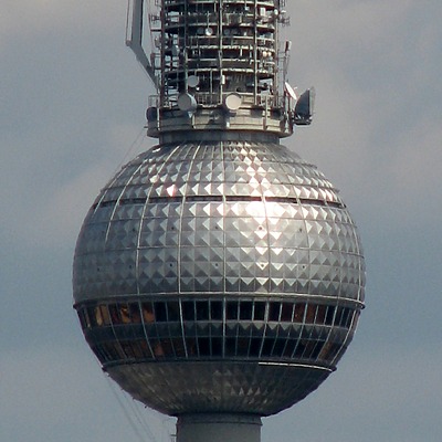Berliner Fernsehturm by Edoardo Marchetti