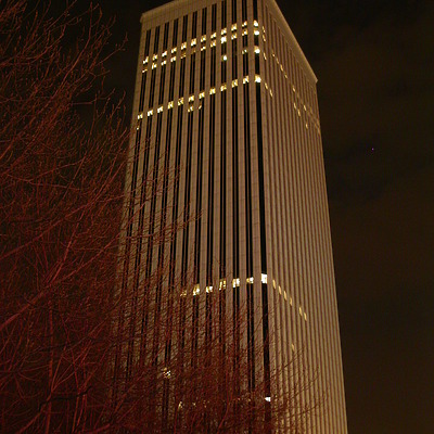Torre Picasso by Cesar Serrano