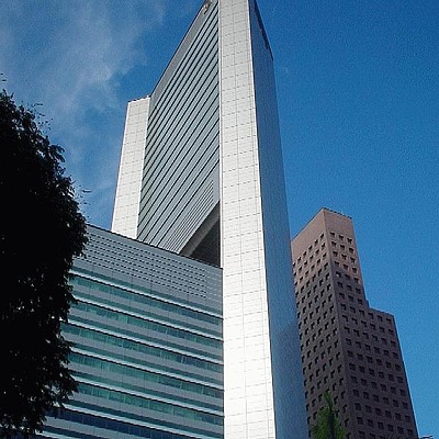 Fuji Xerox Towers by Edmund Teo