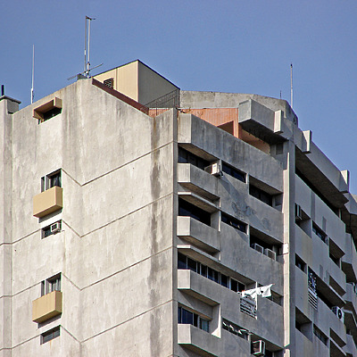 Pearl Bank Apartments by Horst Kiechle