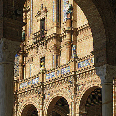 Palacio de España by Cesar Serrano