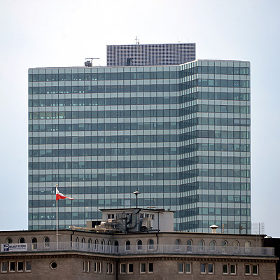 EMPORIO-Hochhaus by John W. Cahill