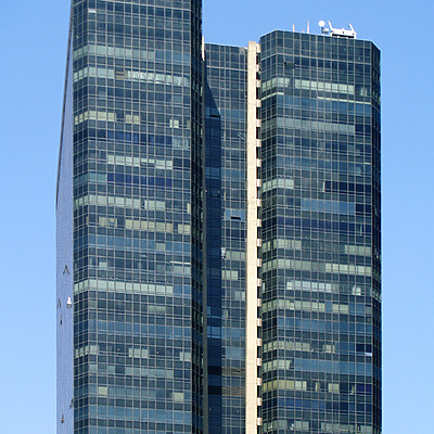 Centro Candido Mendes by Cesar Serrano