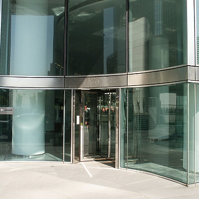 Tour EDF by Daniel Kieckhefer