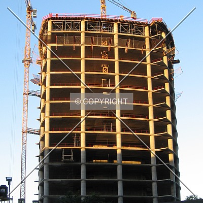 Torre Repsol YPF by Maximiliano Buono